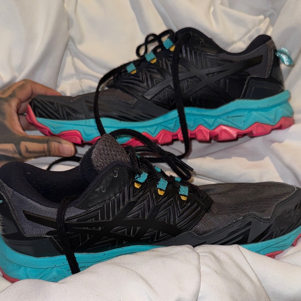 ASICS GEL-FujiTrabuco 8 trail running shoes in the Black Multi colorway Sz.9.5 W - Picture 10 of 16